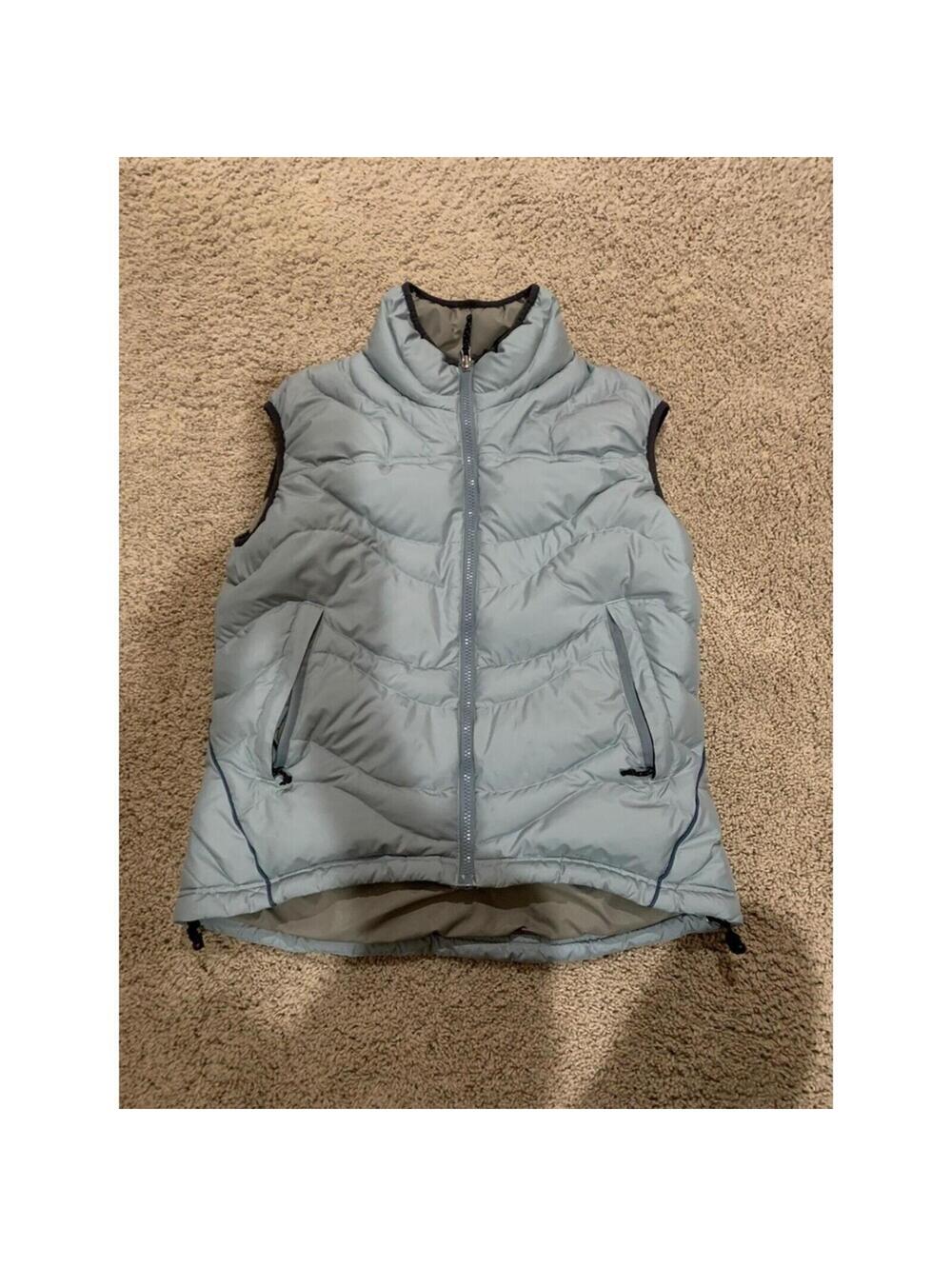 Women's REI goose down sage green vest SMALL S quilted puffer